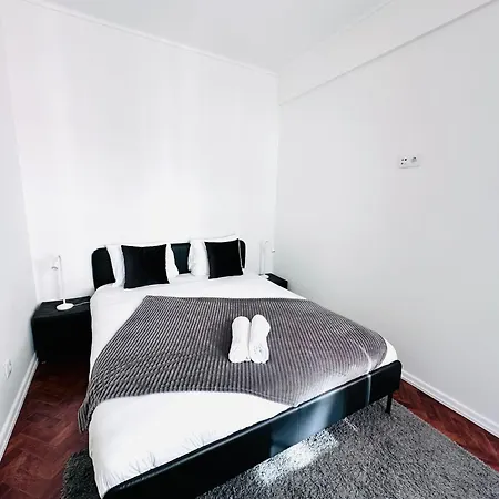 The Redondo House - No 4e1 - Comfortable Two-bedroom * 리스본